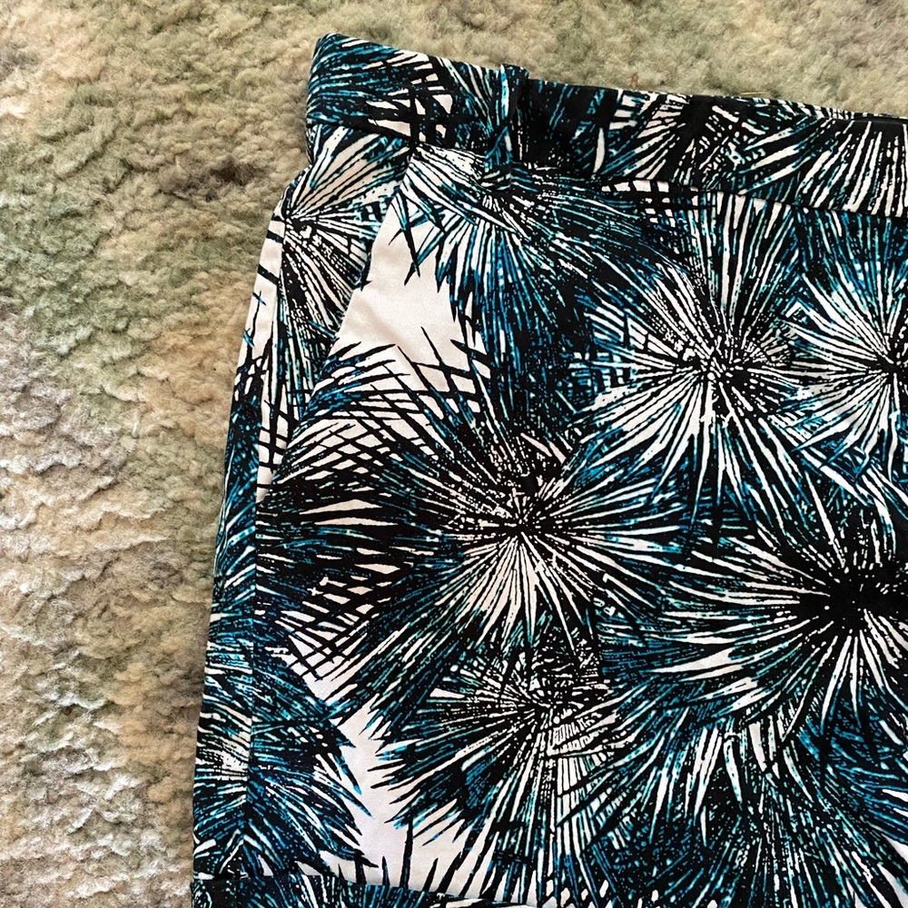 Color Burst Shorts - Picture 2 of 6